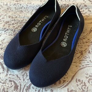 Rothy navy flats. EUC